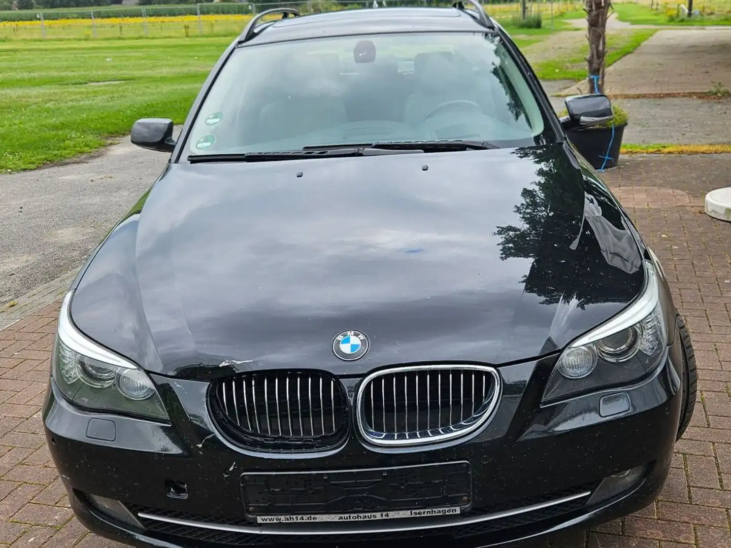 BMW 530 530d Touring Sport-Aut. Fekete - 1