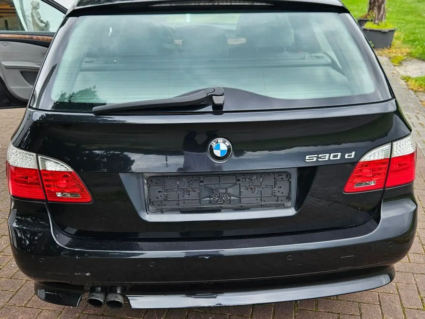 BMW 530 530d Touring Sport-Aut. Noir - 2