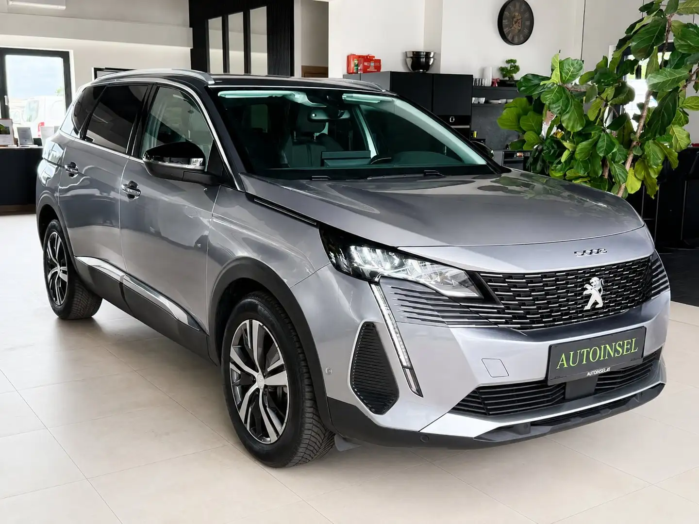 Peugeot 5008 Allure 7 Sitze AHK Kamera Grau - 2