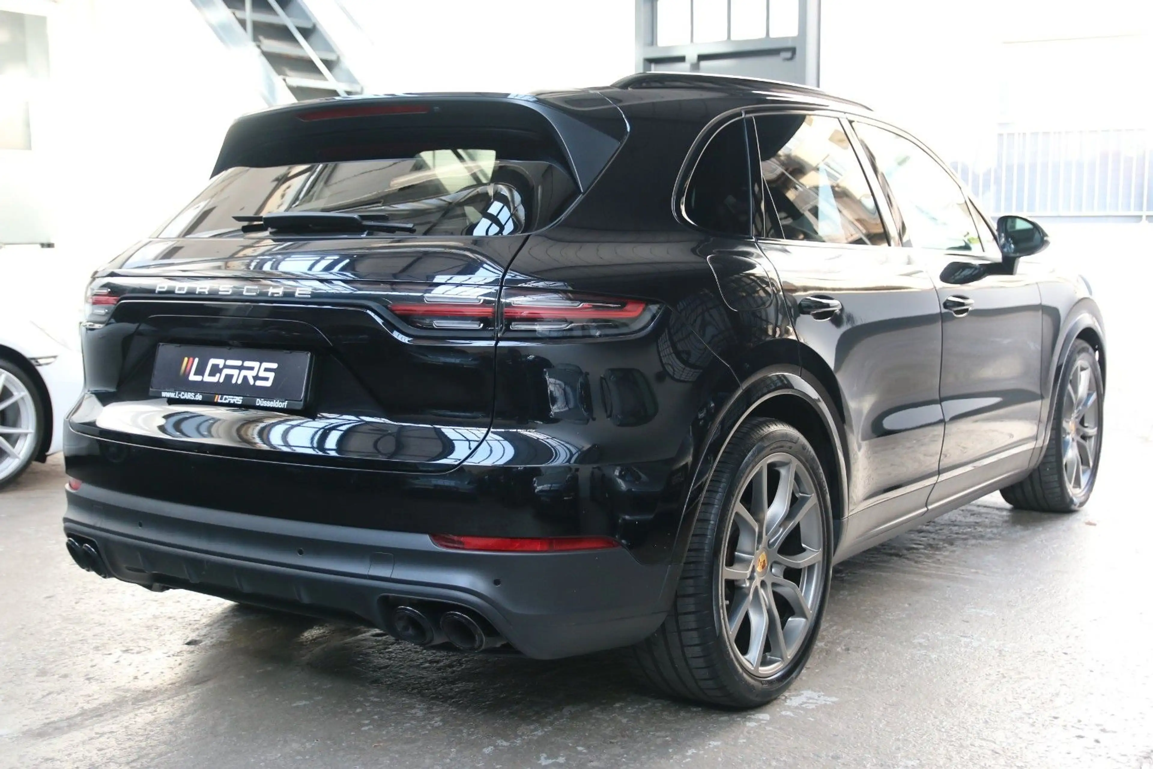 Porsche Cayenne S 14Wege Pano Kamera SoftClose 21" AHK — photo 5