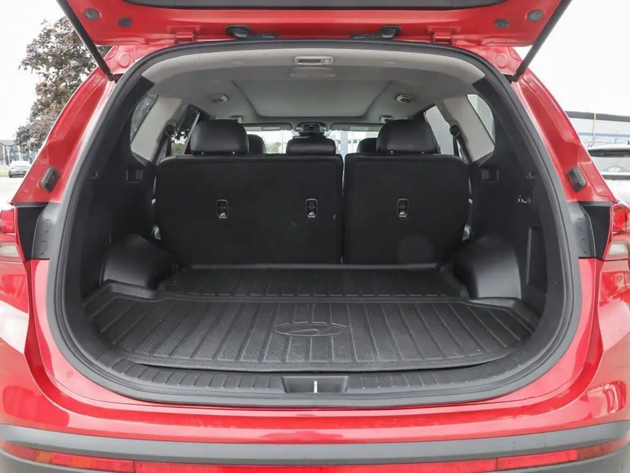 Hyundai SANTA FE photo Hyundai SANTA FE