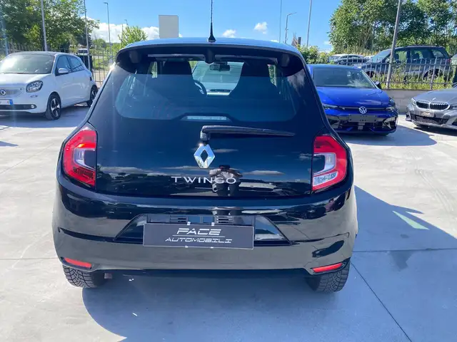 Renault Twingo view 12