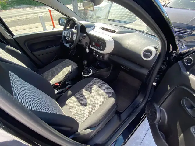 Renault Twingo view 8