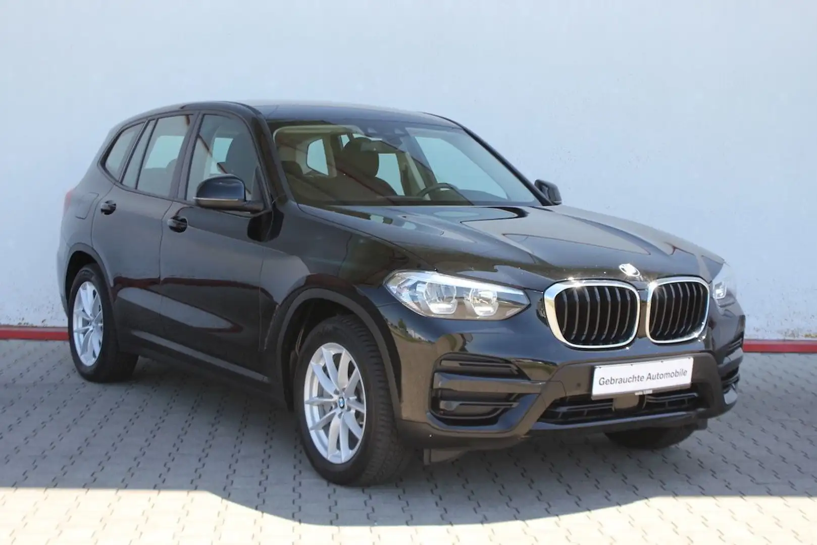 BMW X3 xDrive30e Plug-In Hybrid ACC 20.567.- € NETTO Zwart - 1