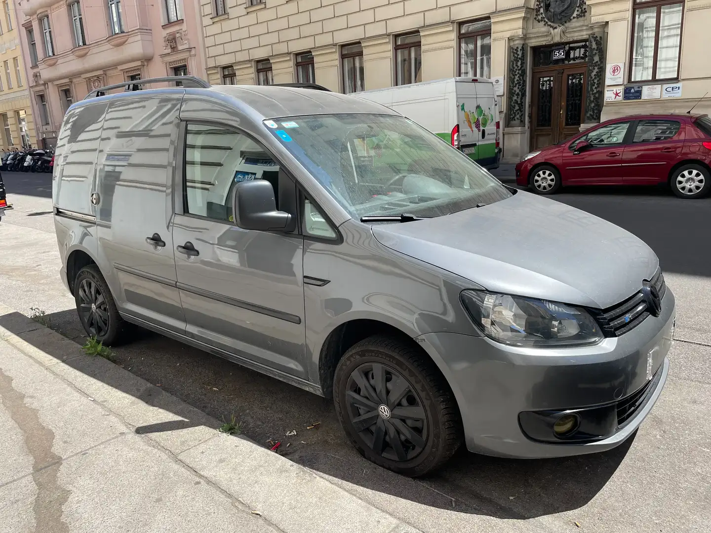 Volkswagen Caddy Caddy Kombi Edition 30 1,6 TDI DPF DSG Edition 30 Grau - 1