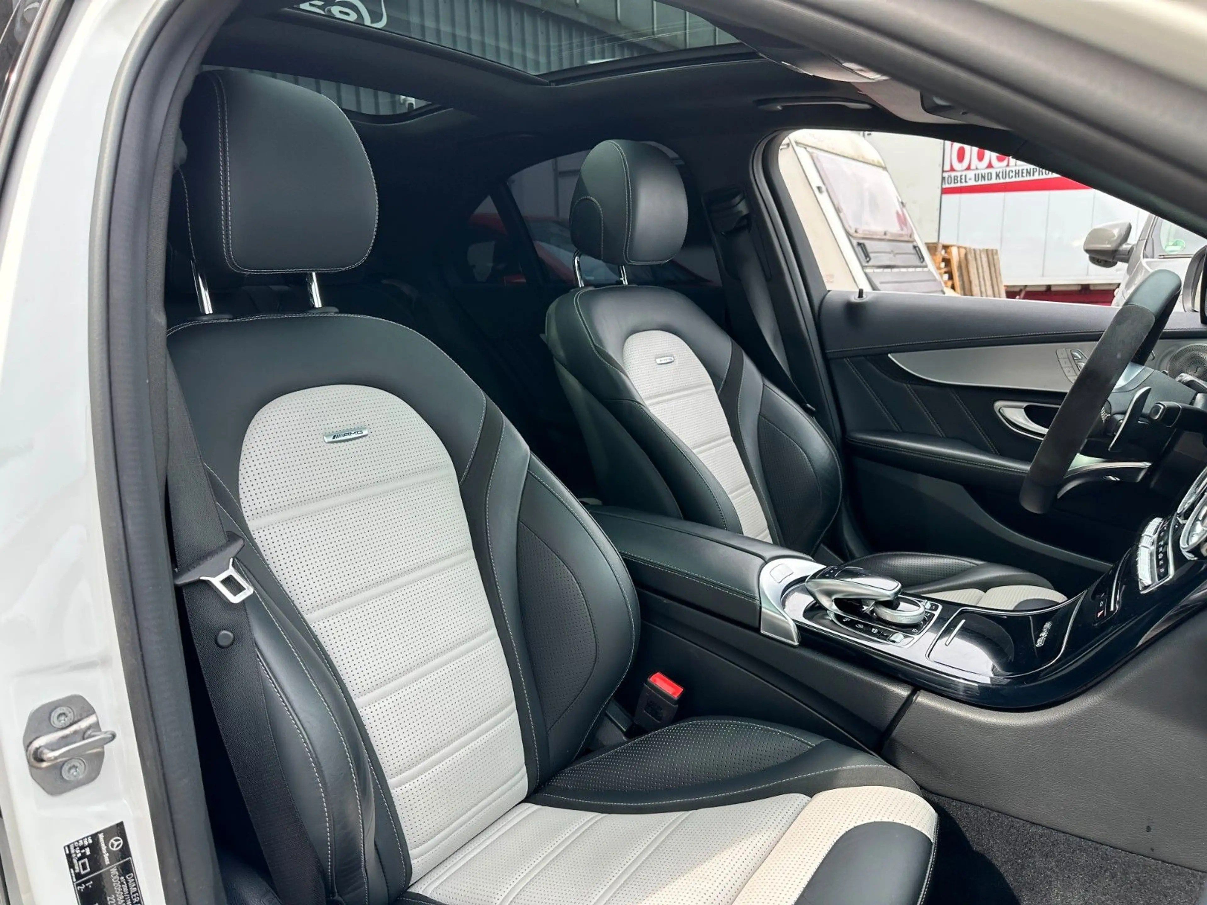 Mercedes-Benz C 63 AMG C Limousine C 63 AMG — photo 13