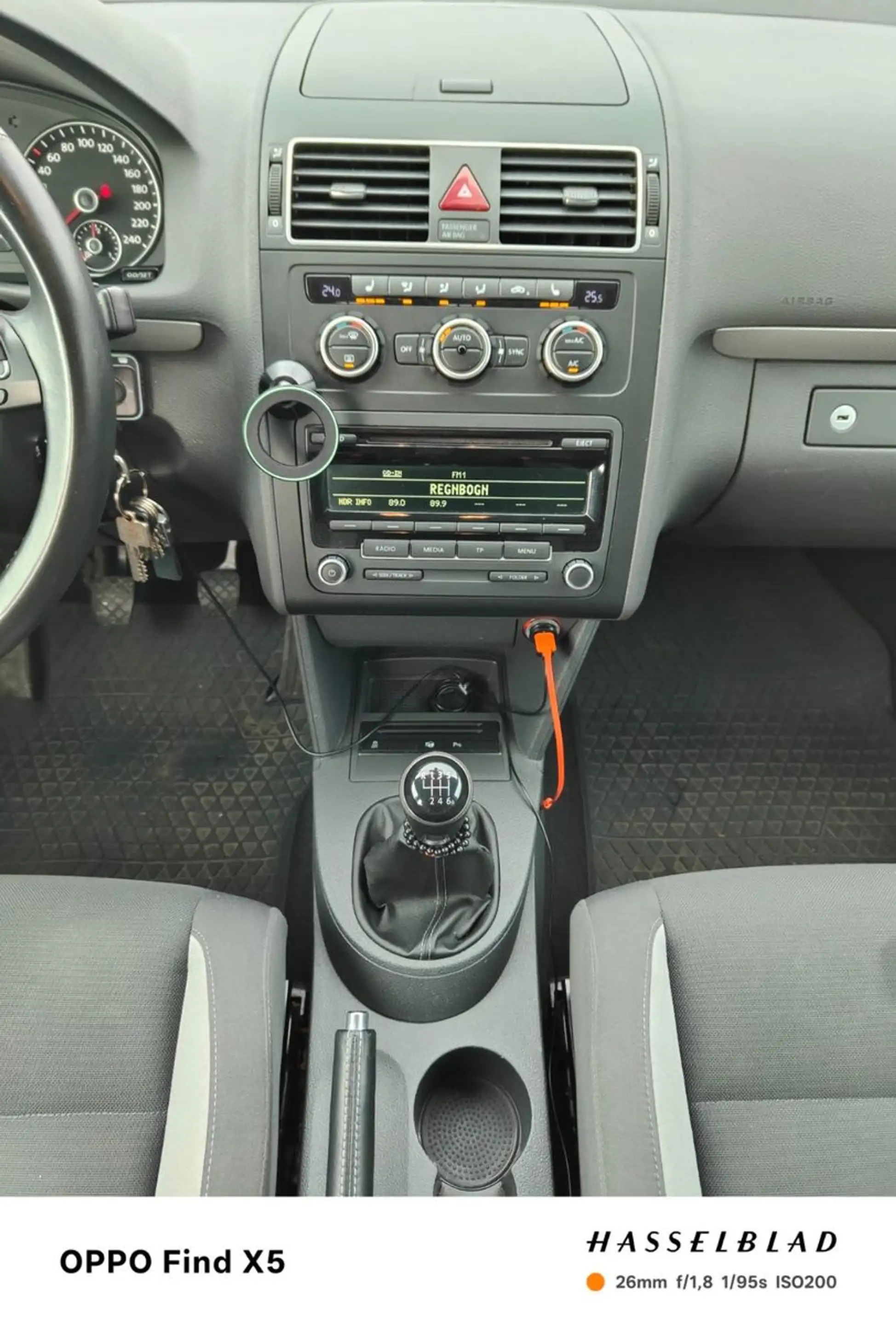 Volkswagen Touran 1,4 TSI Life "Tempomat "SHZ "Klimaautoma — photo 13