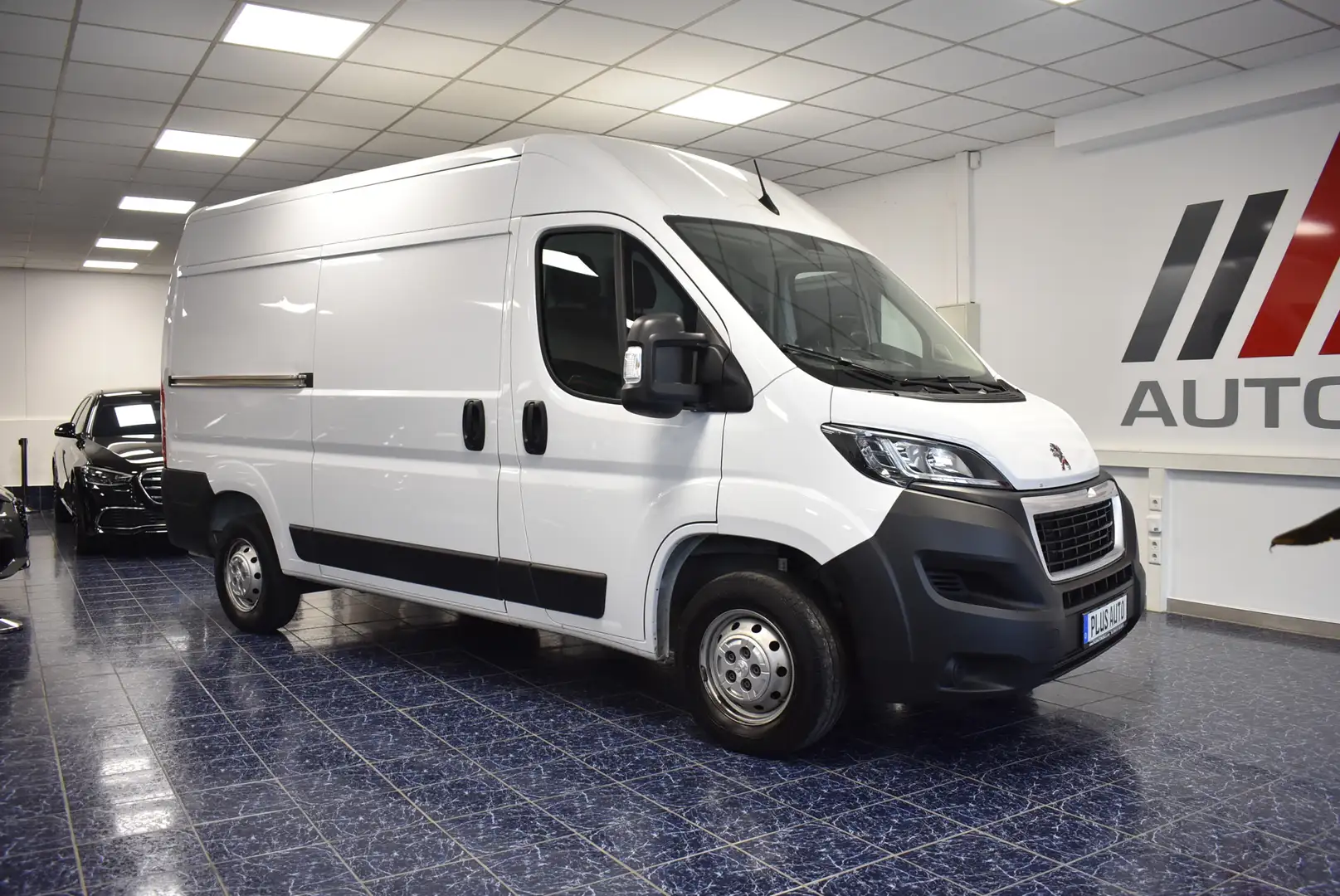 Peugeot Boxer 333 L2H2 BlueHDi 140 Carplay Kamera Temp Beyaz - 1