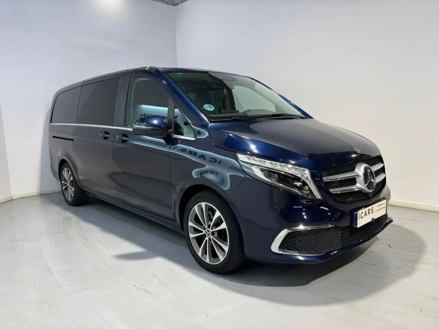 Mercedes-Benz V 250 d Avantgarde Largo Negro - 2