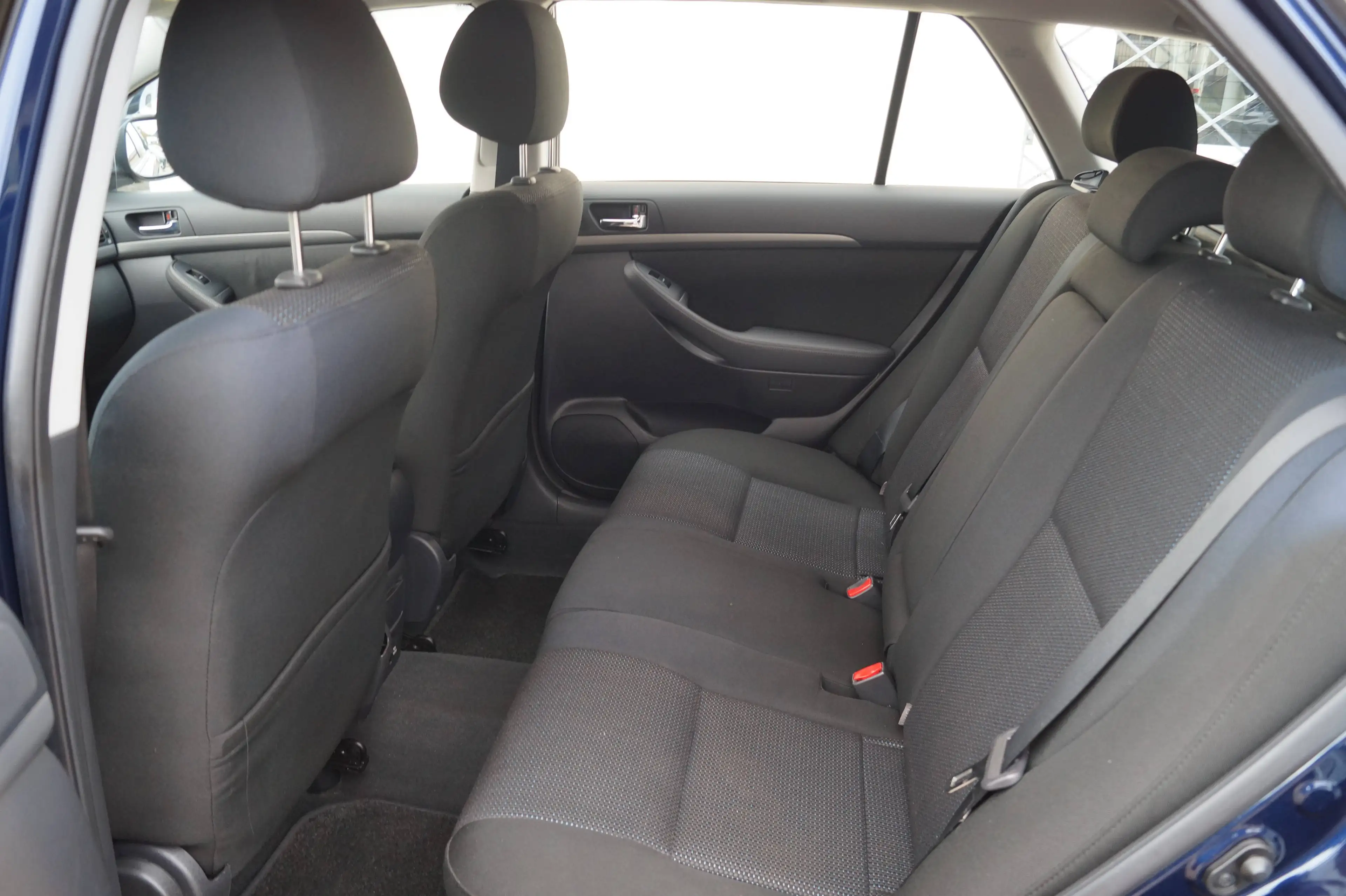 Toyota Avensis 2.0 Sol Standheizung*Tempomat* — photo 15