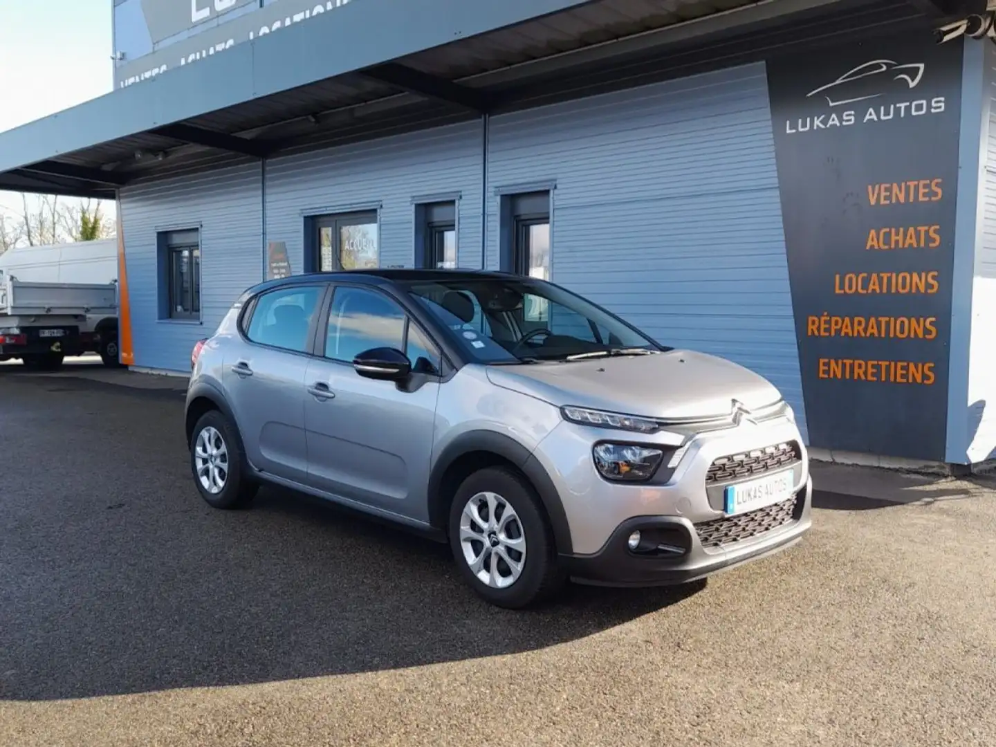 Citroen C3 PureTech 83 SS BVM5 Feel Business 1ER main Gris - 1