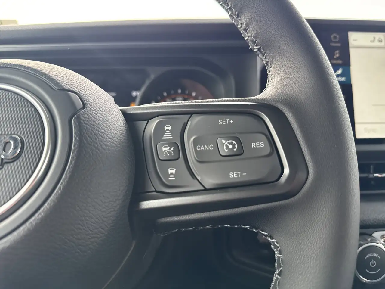 Jeep Gladiator снимка Jeep Gladiator
