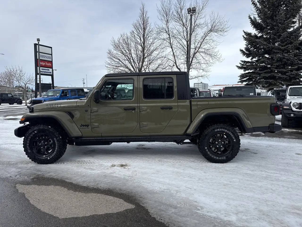 Jeep Gladiator снимка Jeep Gladiator