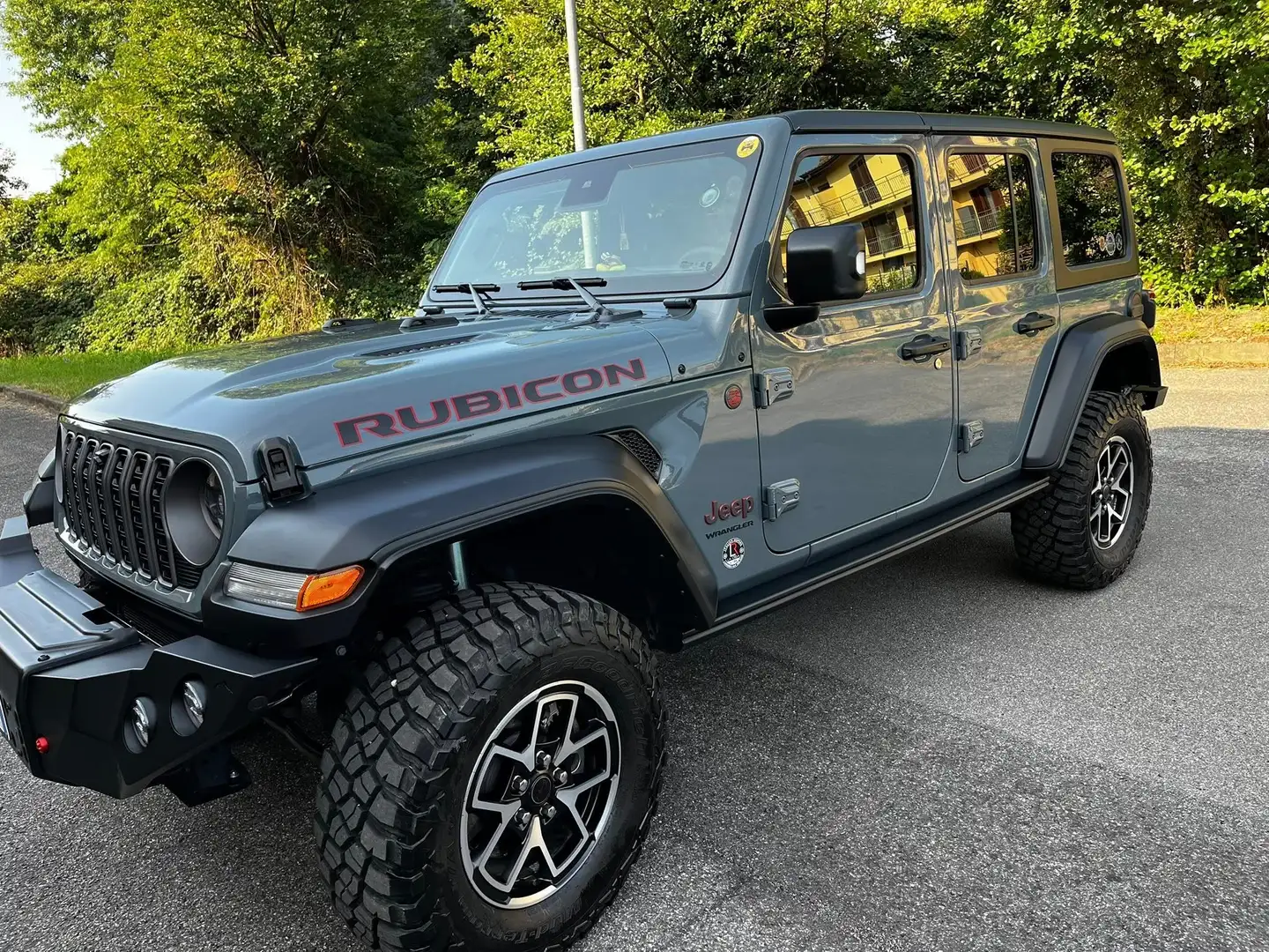 Jeep Wrangler Wrangler IV MY2024 jlu 2.0 turbo Rubicon Grigio - 2