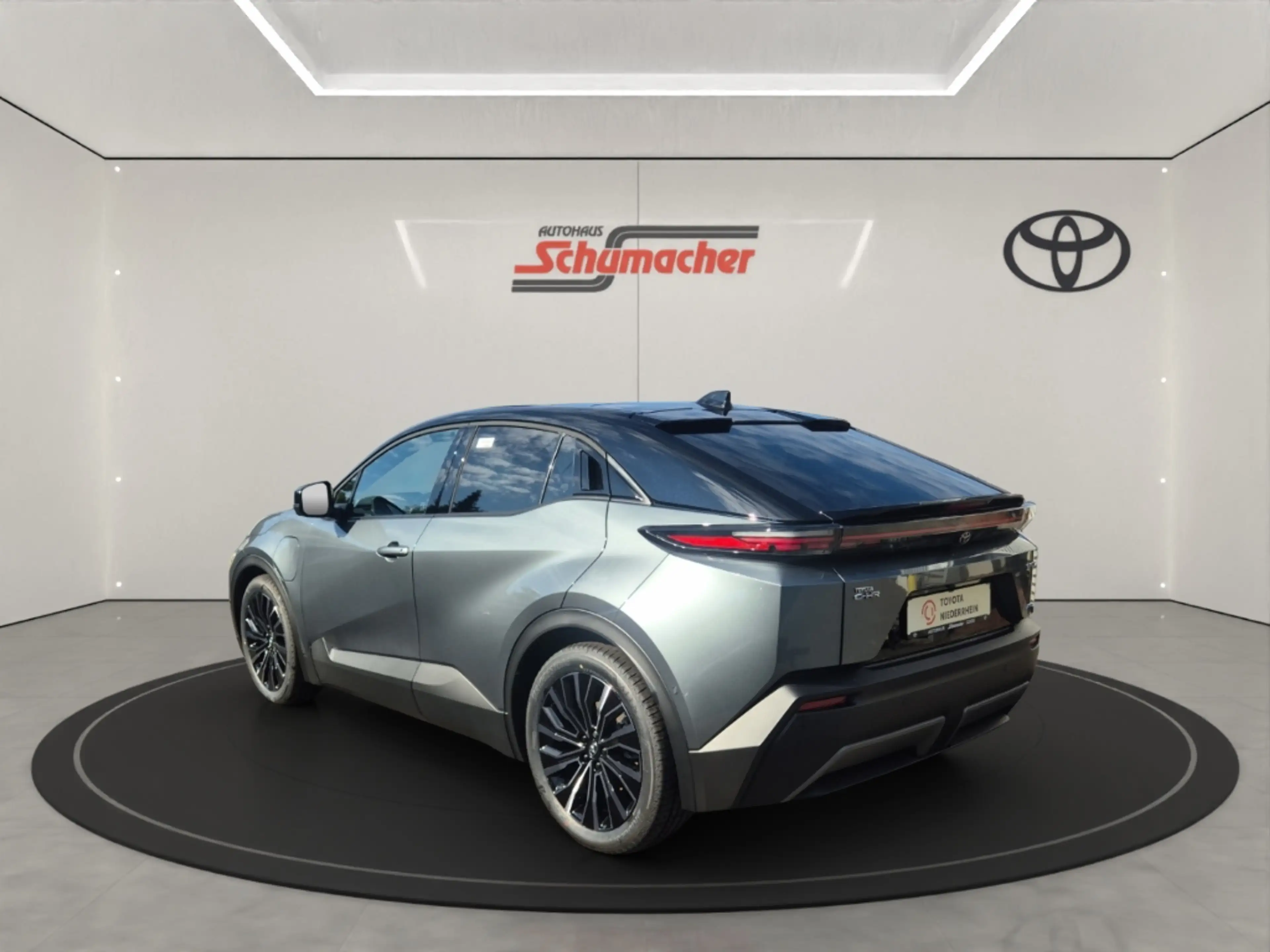 Toyota C-HR+ 4X4+LOUNGE+SKY&SOUND-P+E-PÄRMIE 6000€ — photo 3