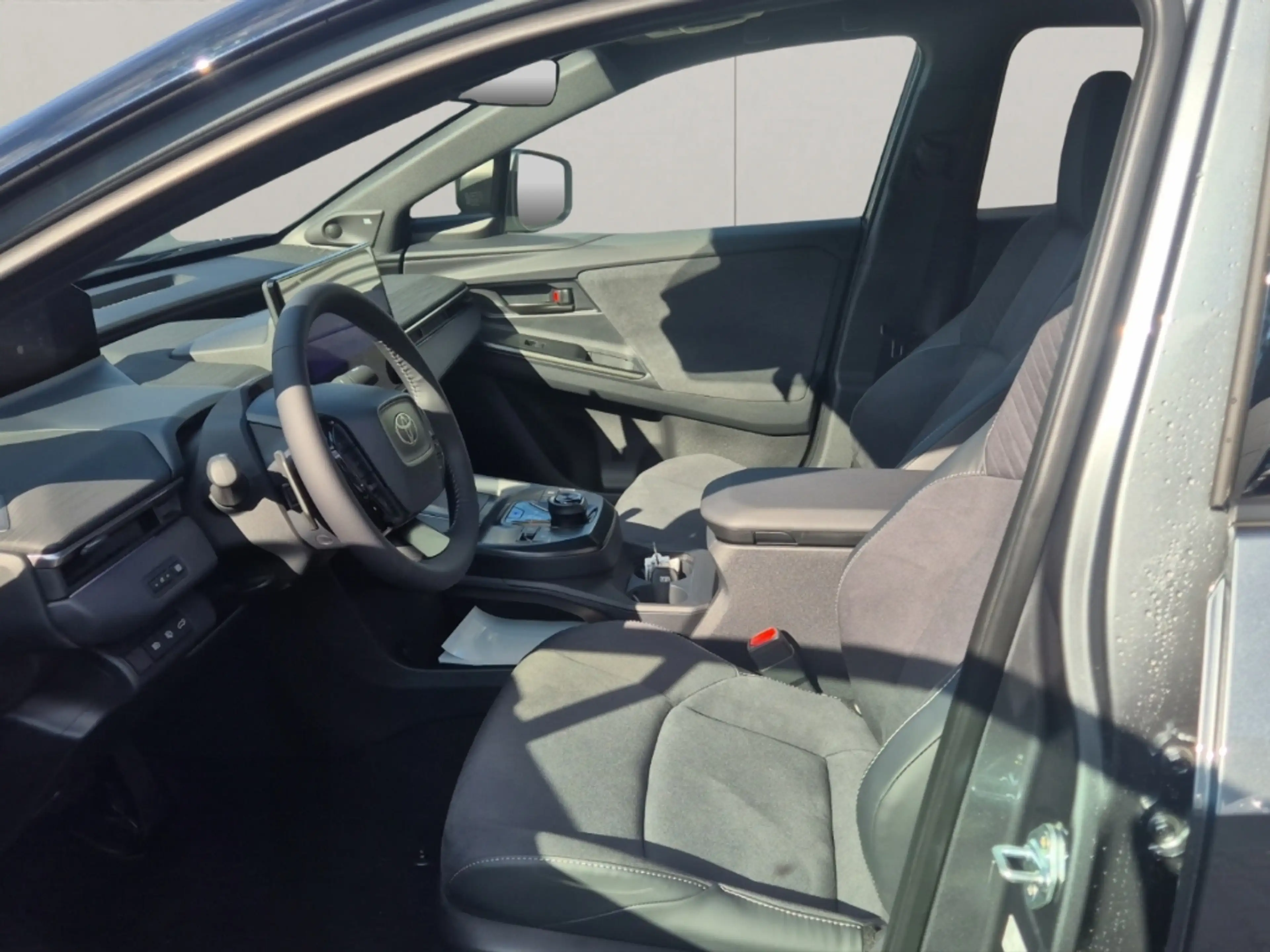Toyota C-HR+ 4X4+LOUNGE+SKY&SOUND-P+E-PÄRMIE 6000€ — photo 10