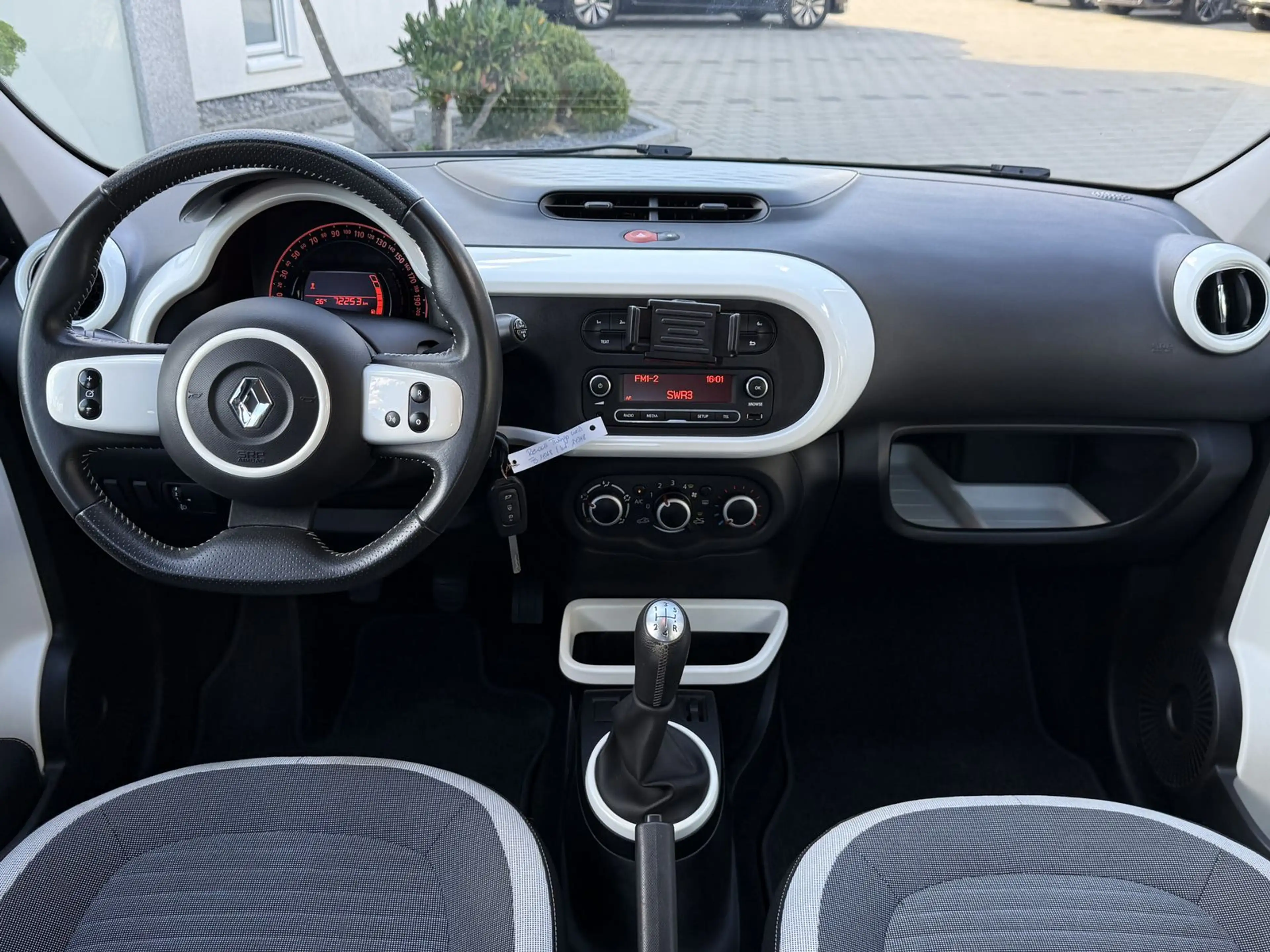 Renault Twingo Limited 1.0 ABS Bluetooth Geschw.begrenze — photo 7