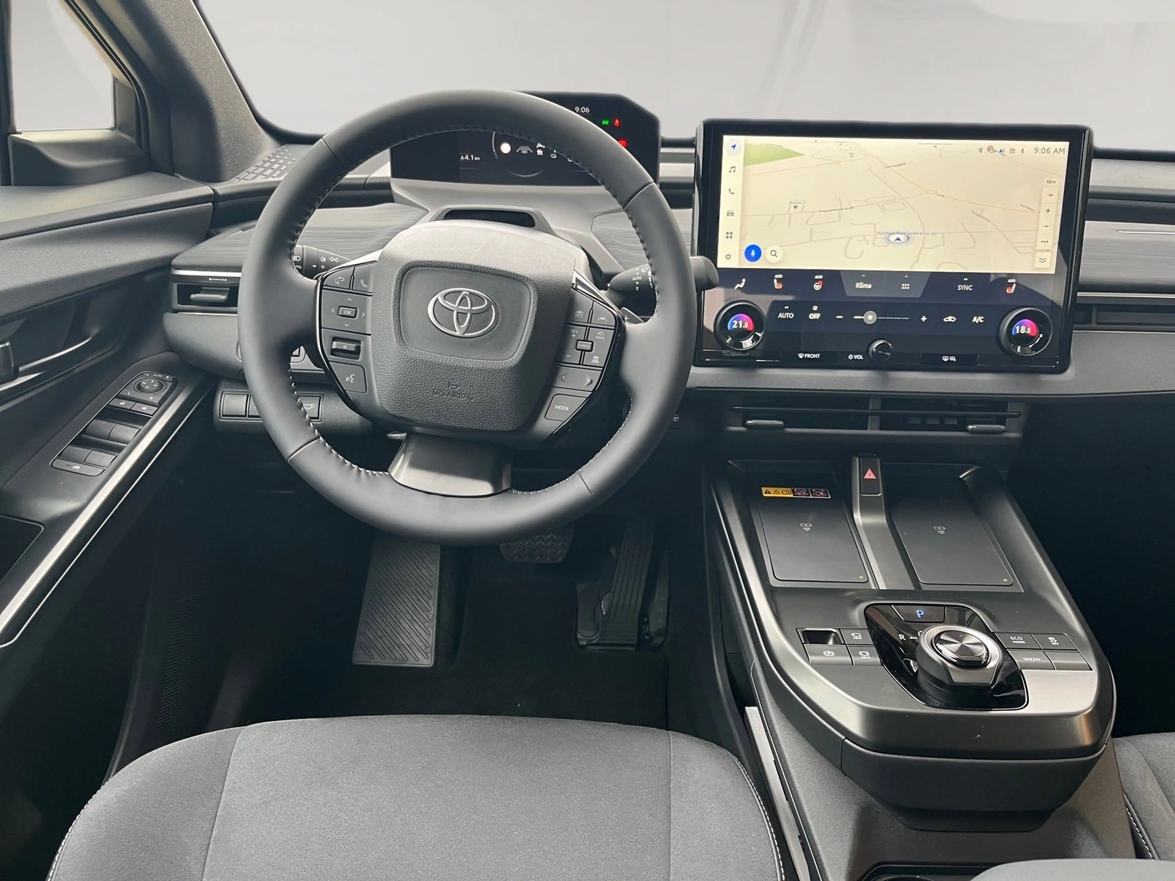 Toyota C-HR + Lounge Elektromotor AWD-i — photo 10