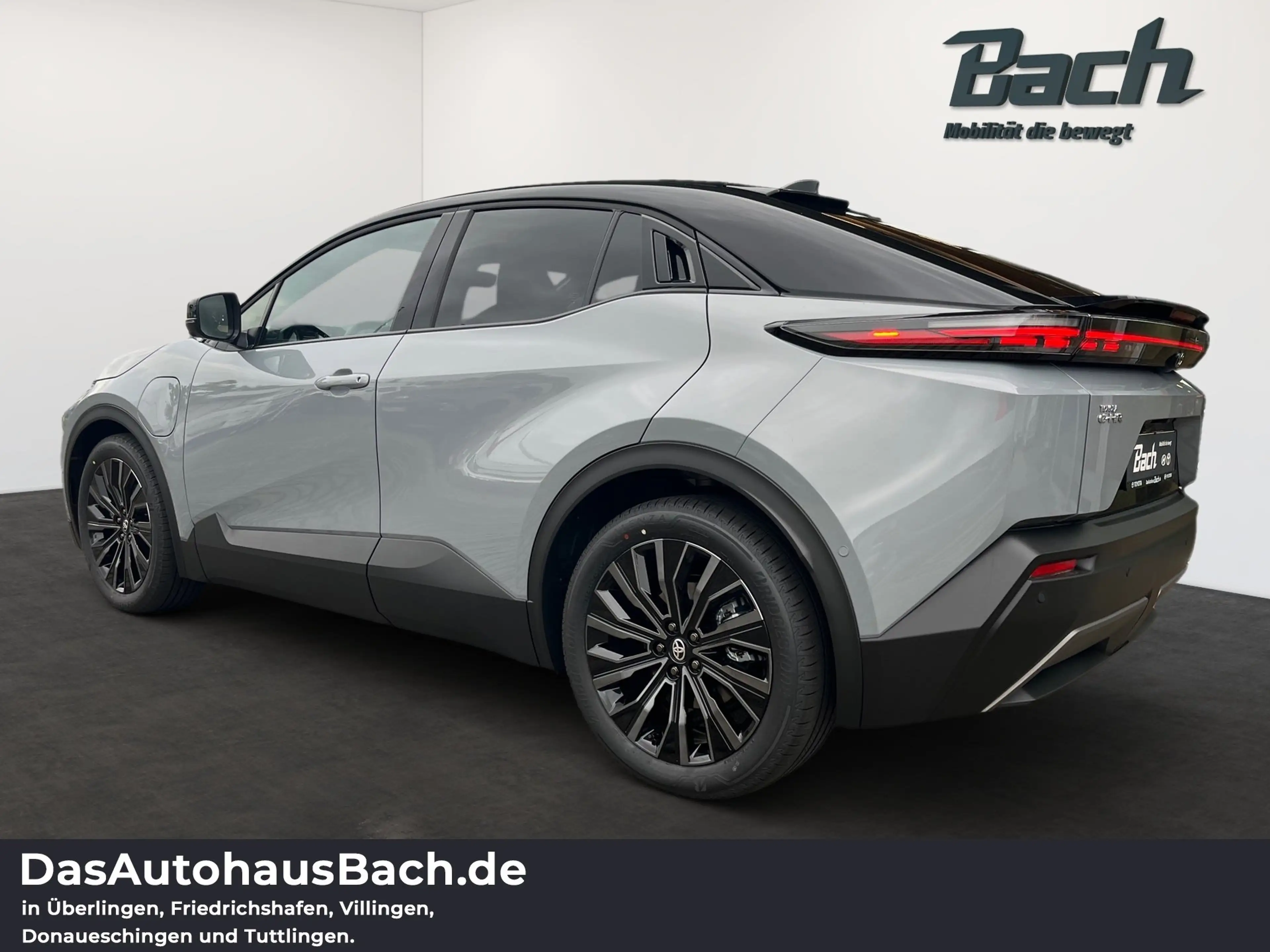 Toyota C-HR + Lounge Elektromotor AWD-i — photo 4