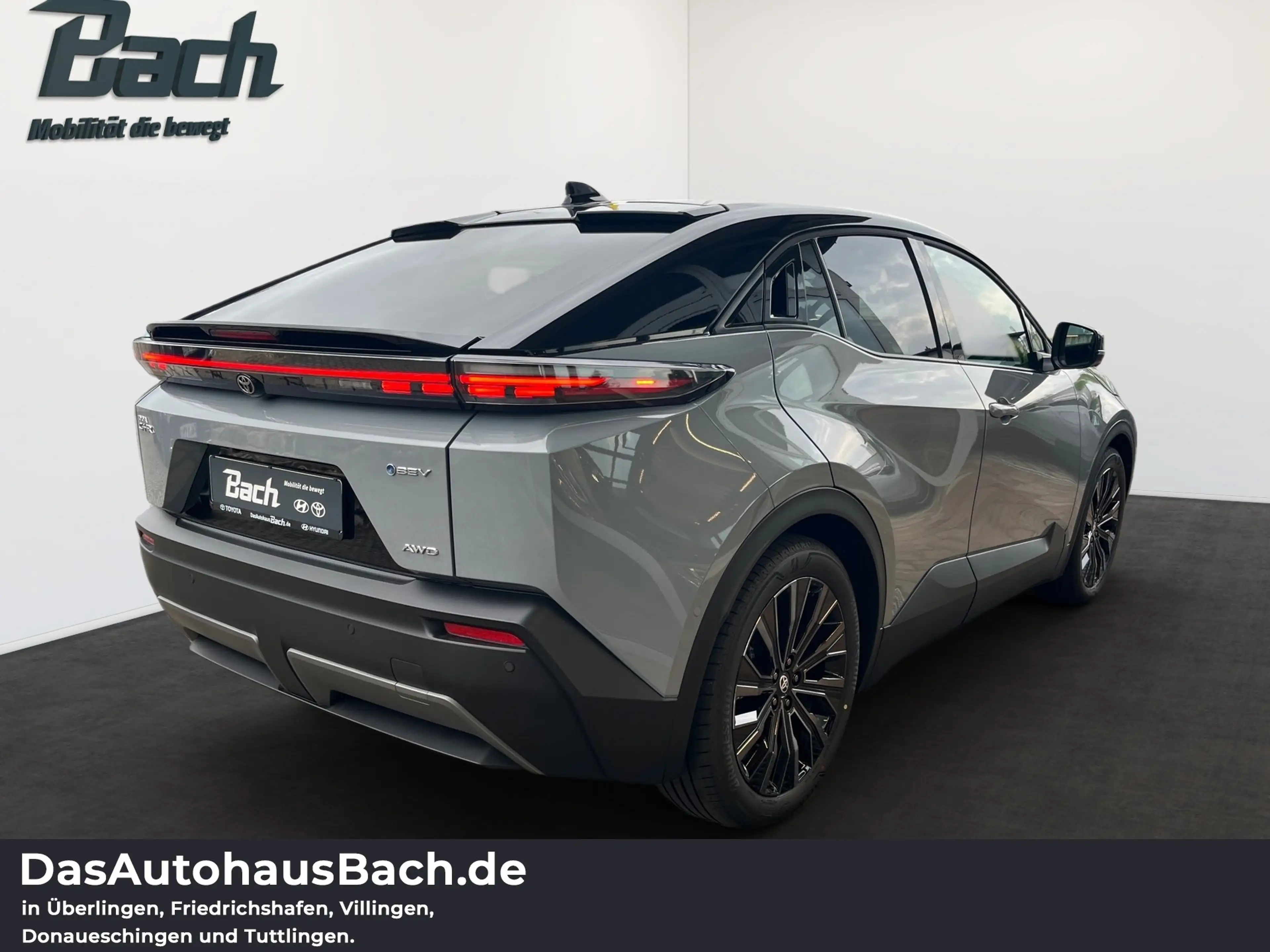 Toyota C-HR + Lounge Elektromotor AWD-i — photo 3