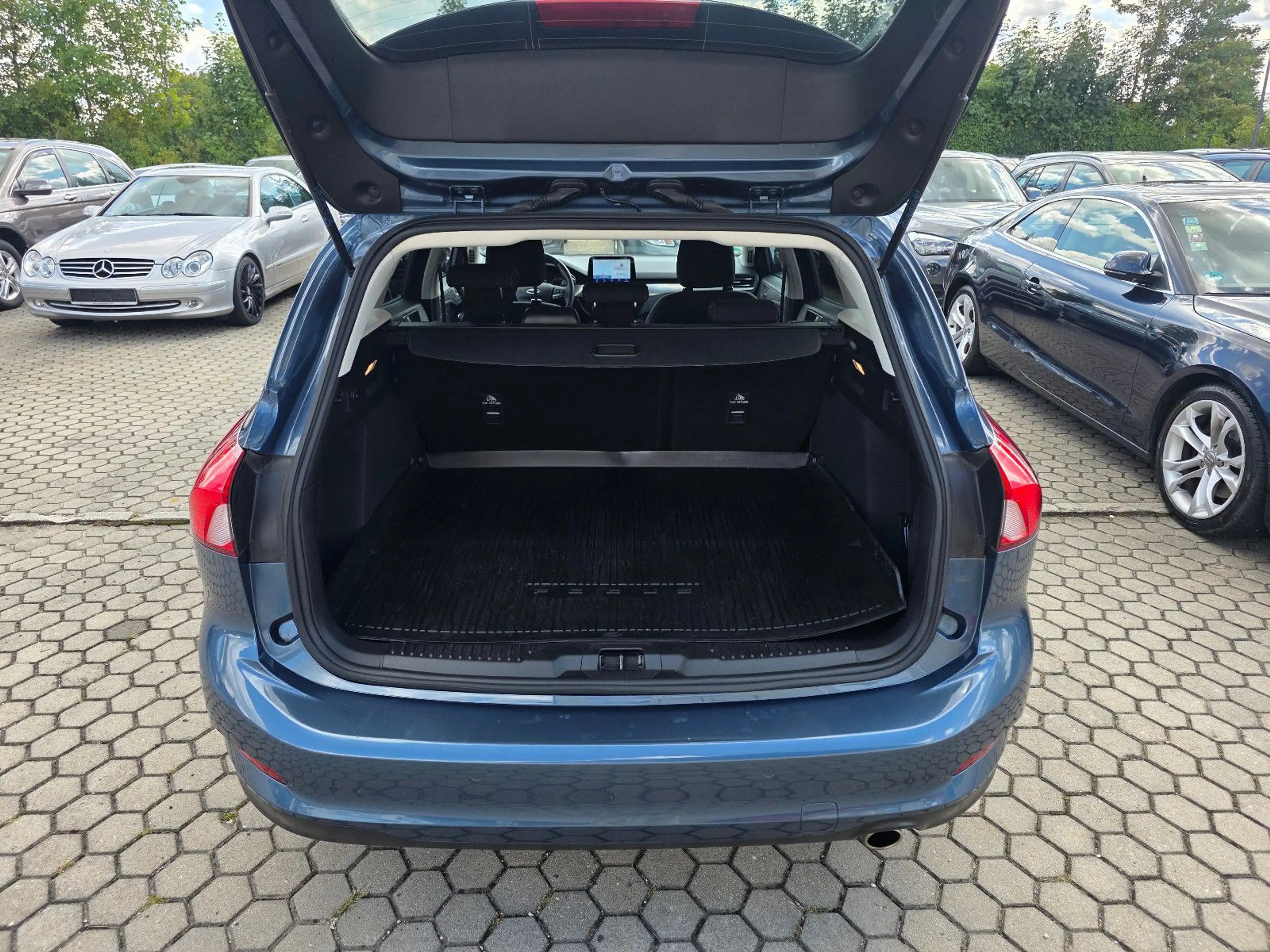 Ford Focus Turnier Titanium — photo 5