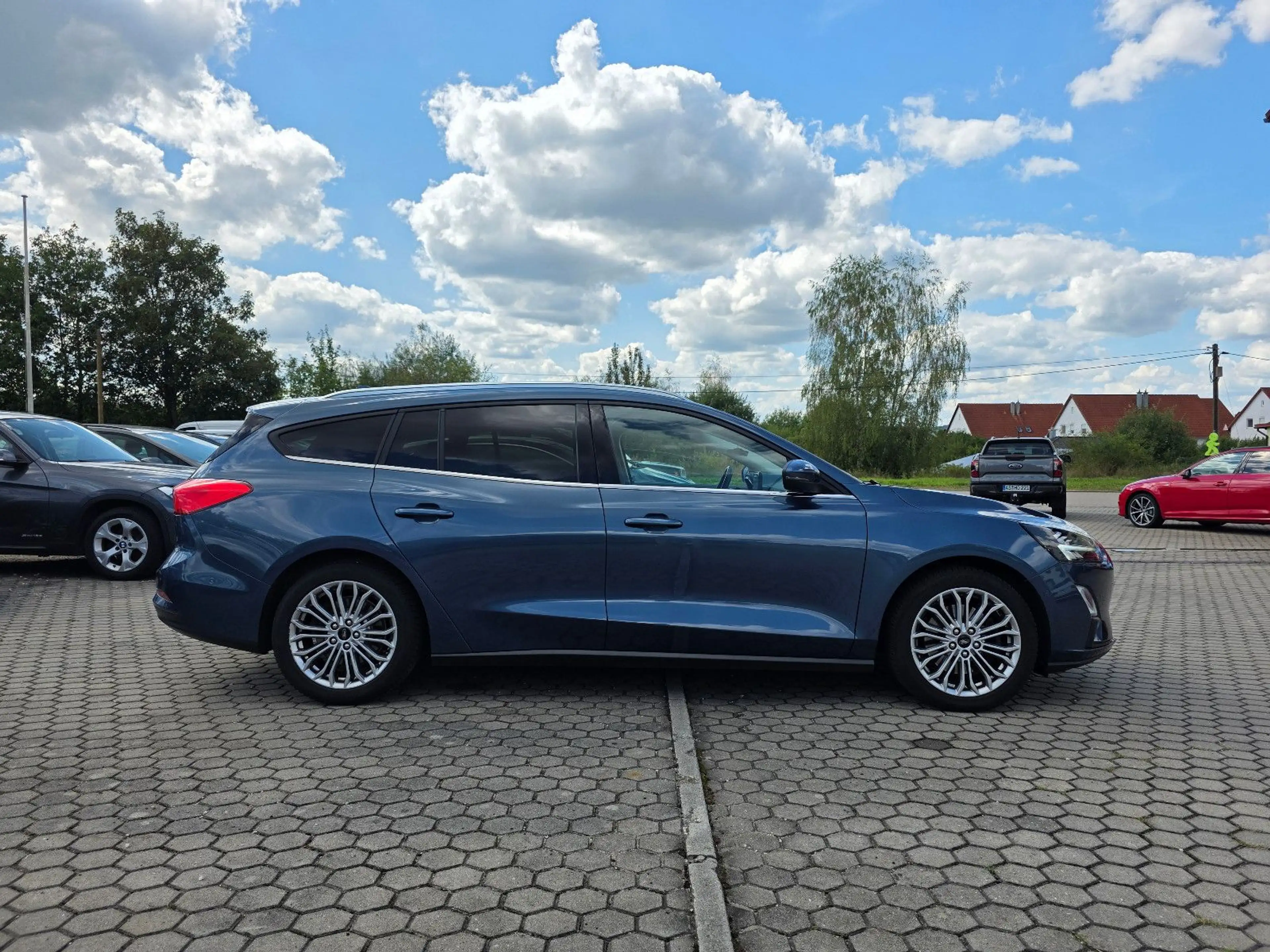 Ford Focus Turnier Titanium — photo 7