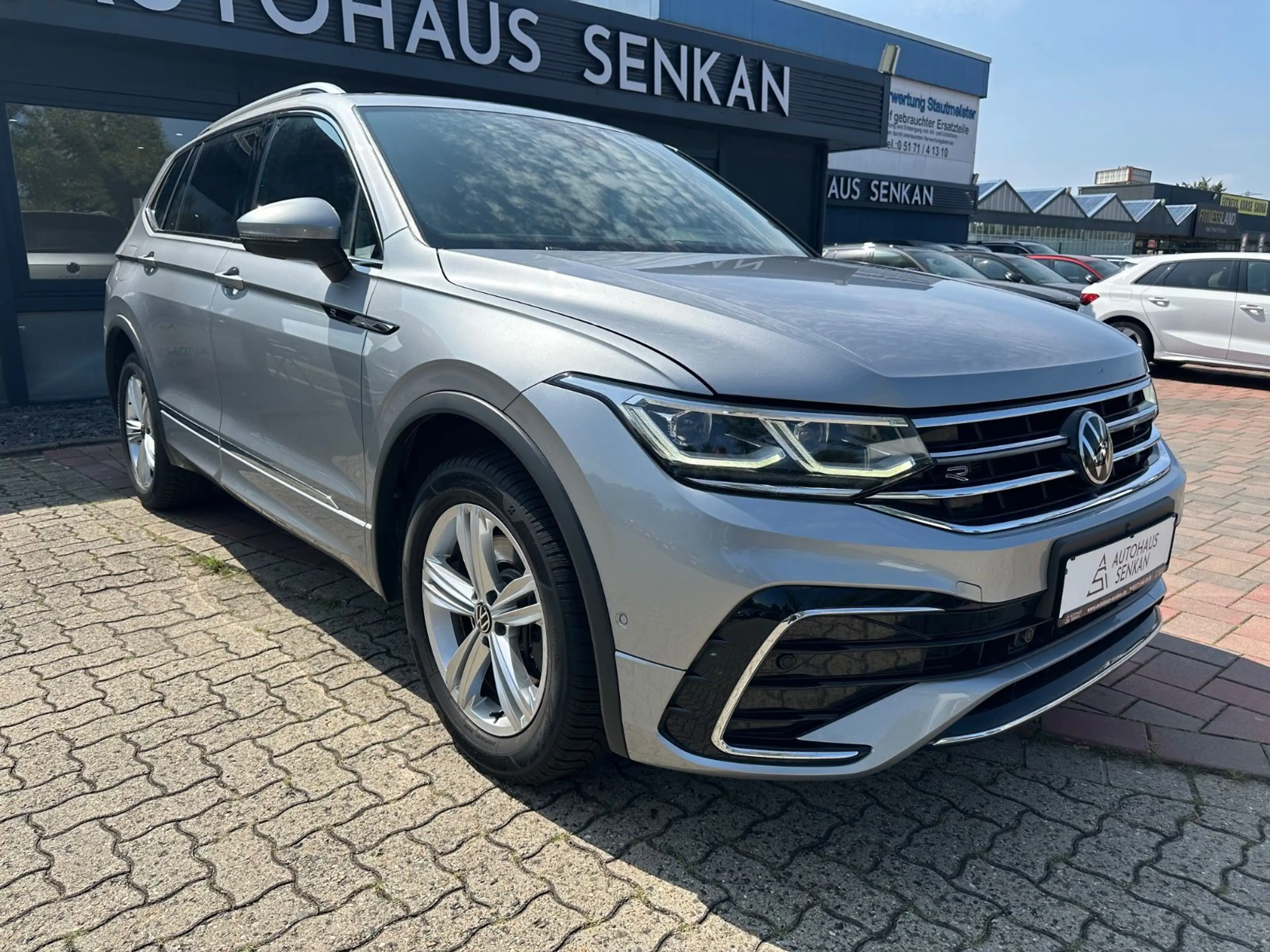 Volkswagen Tiguan Allspace 4M R-LINE*360°*HUD*AHK*DYNAUDIO* — photo 8