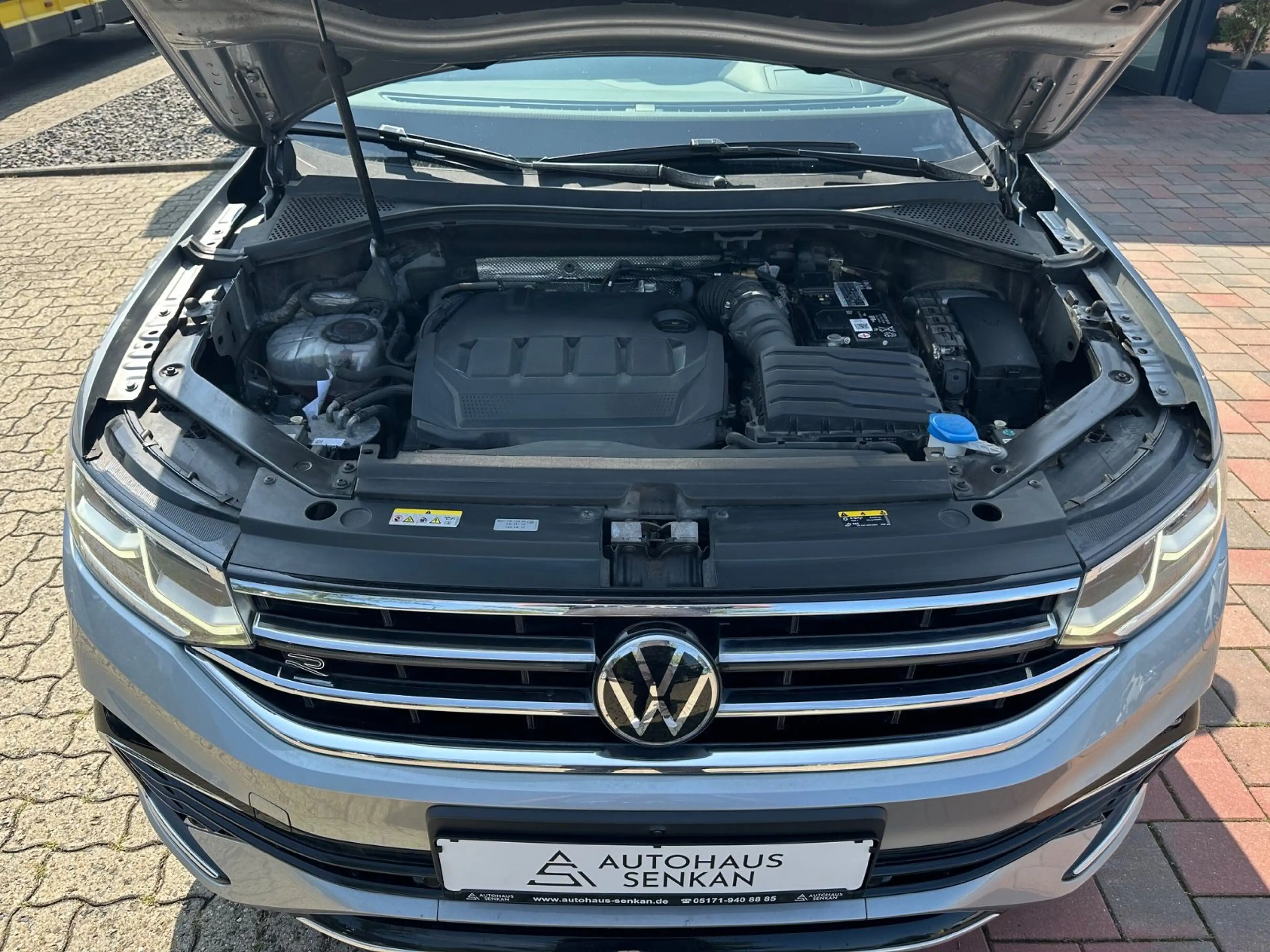 Volkswagen Tiguan Allspace 4M R-LINE*360°*HUD*AHK*DYNAUDIO* — photo 10
