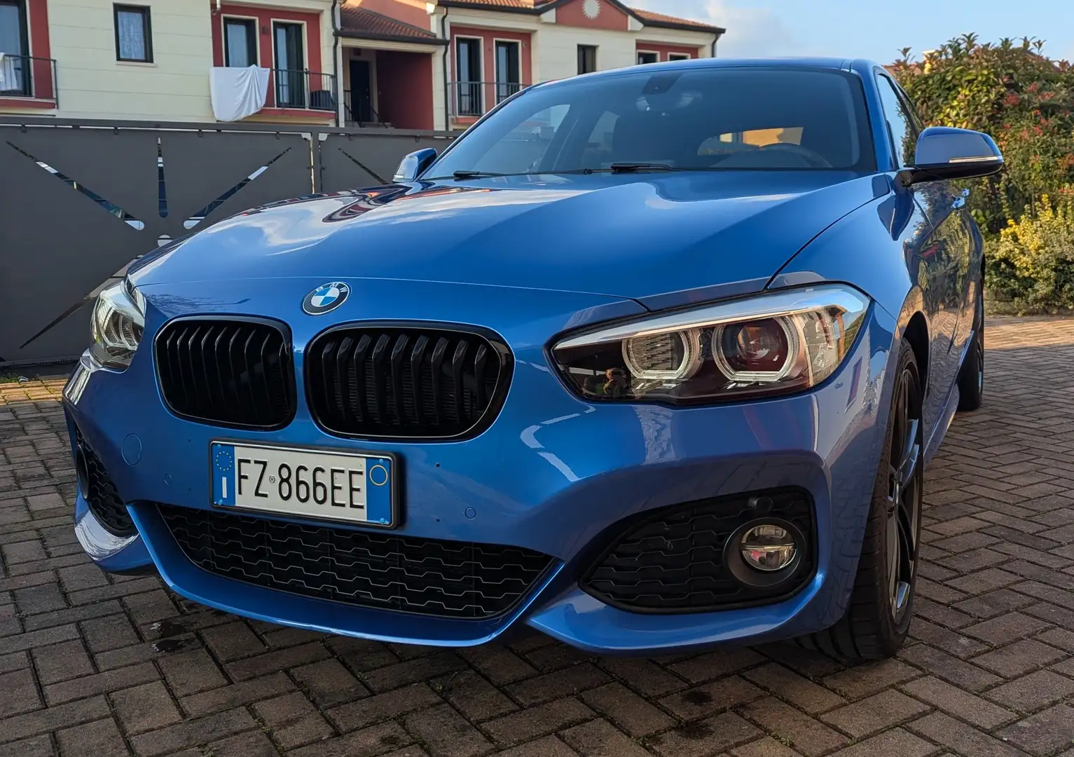 BMW 120 BMW 120i Msport 184cv manuale,luci,5p,ESTORIL BLUE Albastru - 1