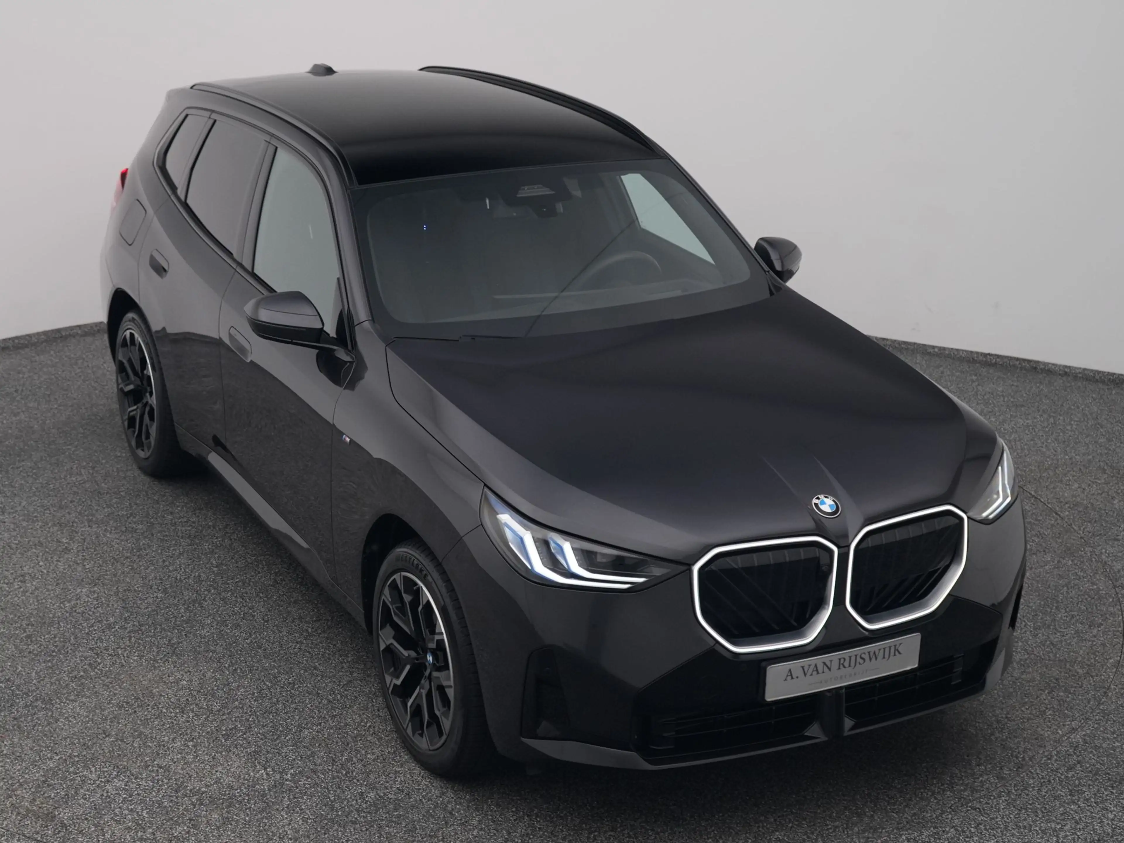 BMW X3 30e xDrive M-Sport | PANO | 360° | H&K | HUD | STO — photo 24