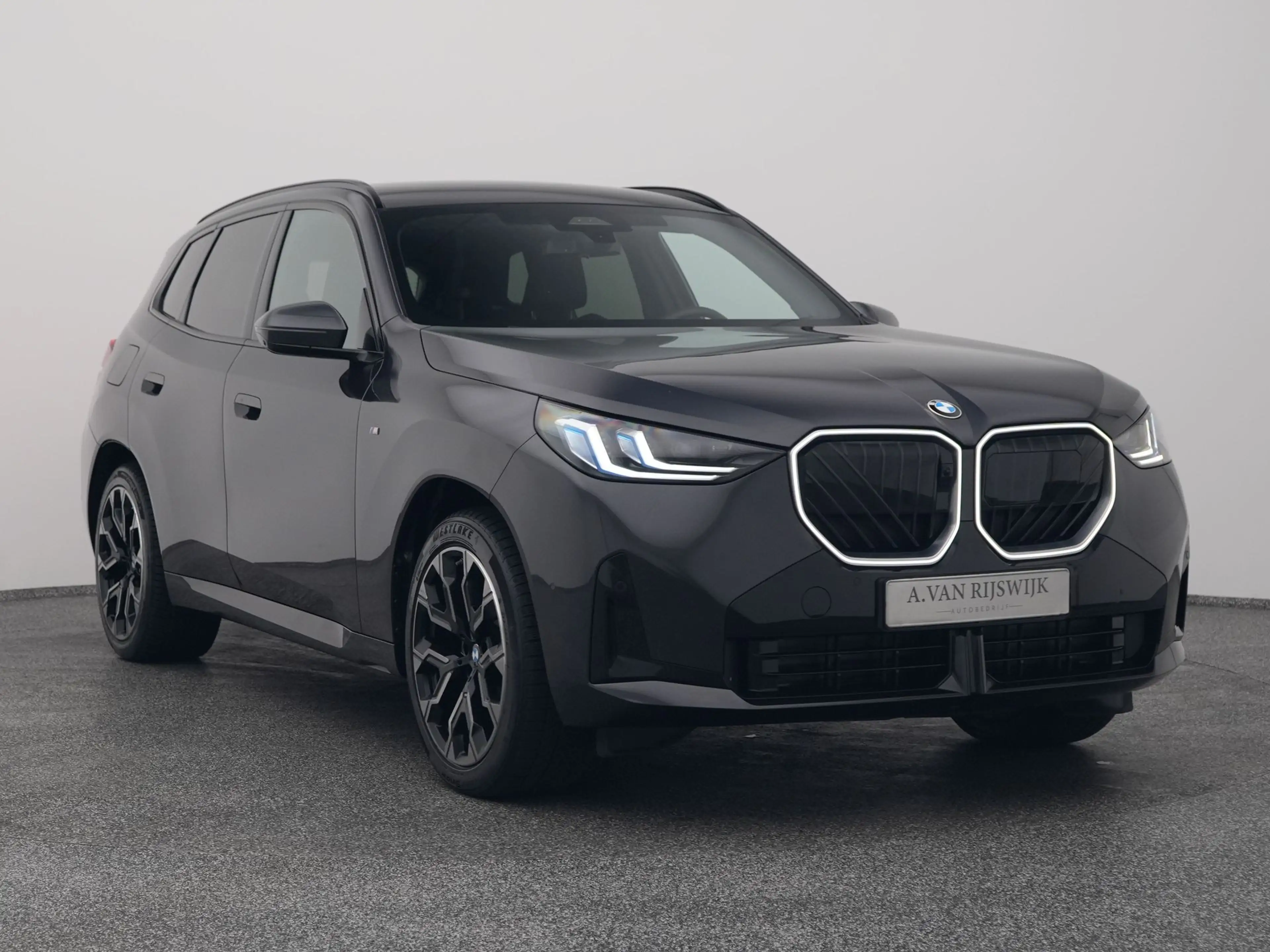 BMW X3 30e xDrive M-Sport | PANO | 360° | H&K | HUD | STO — photo 2