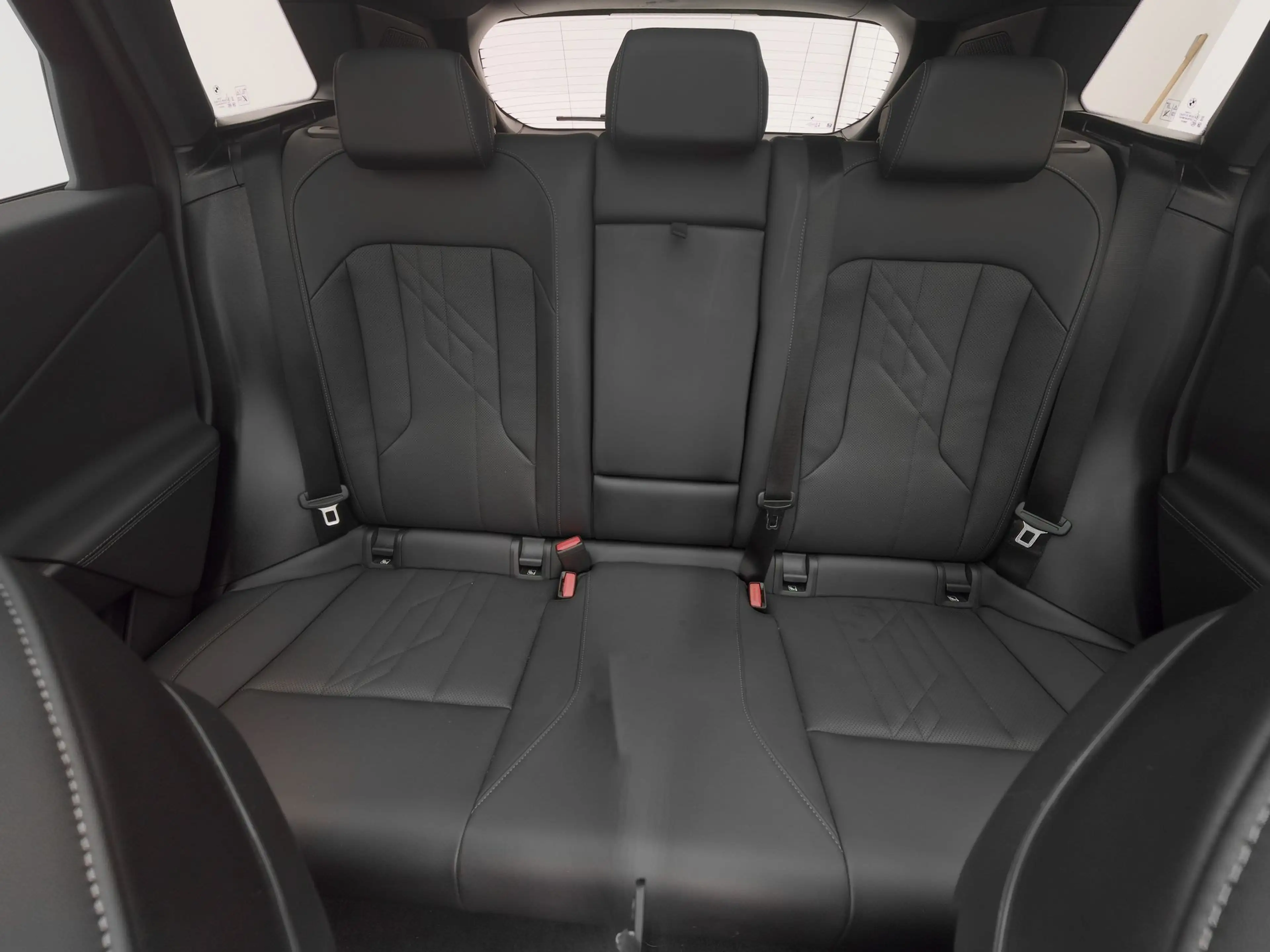 BMW X3 30e xDrive M-Sport | PANO | 360° | H&K | HUD | STO — photo 4