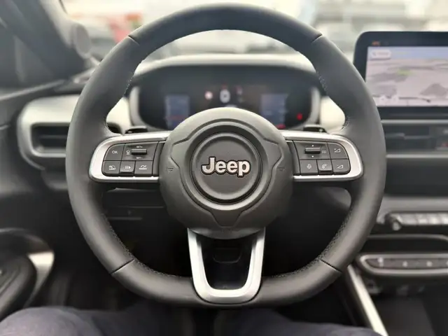 Jeep Avenger view 14