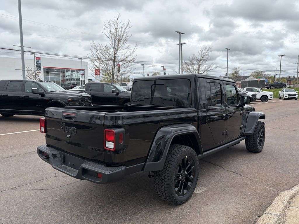 2026 Jeep Gladiator NightHawk! 0% FINANCING! — photo 1