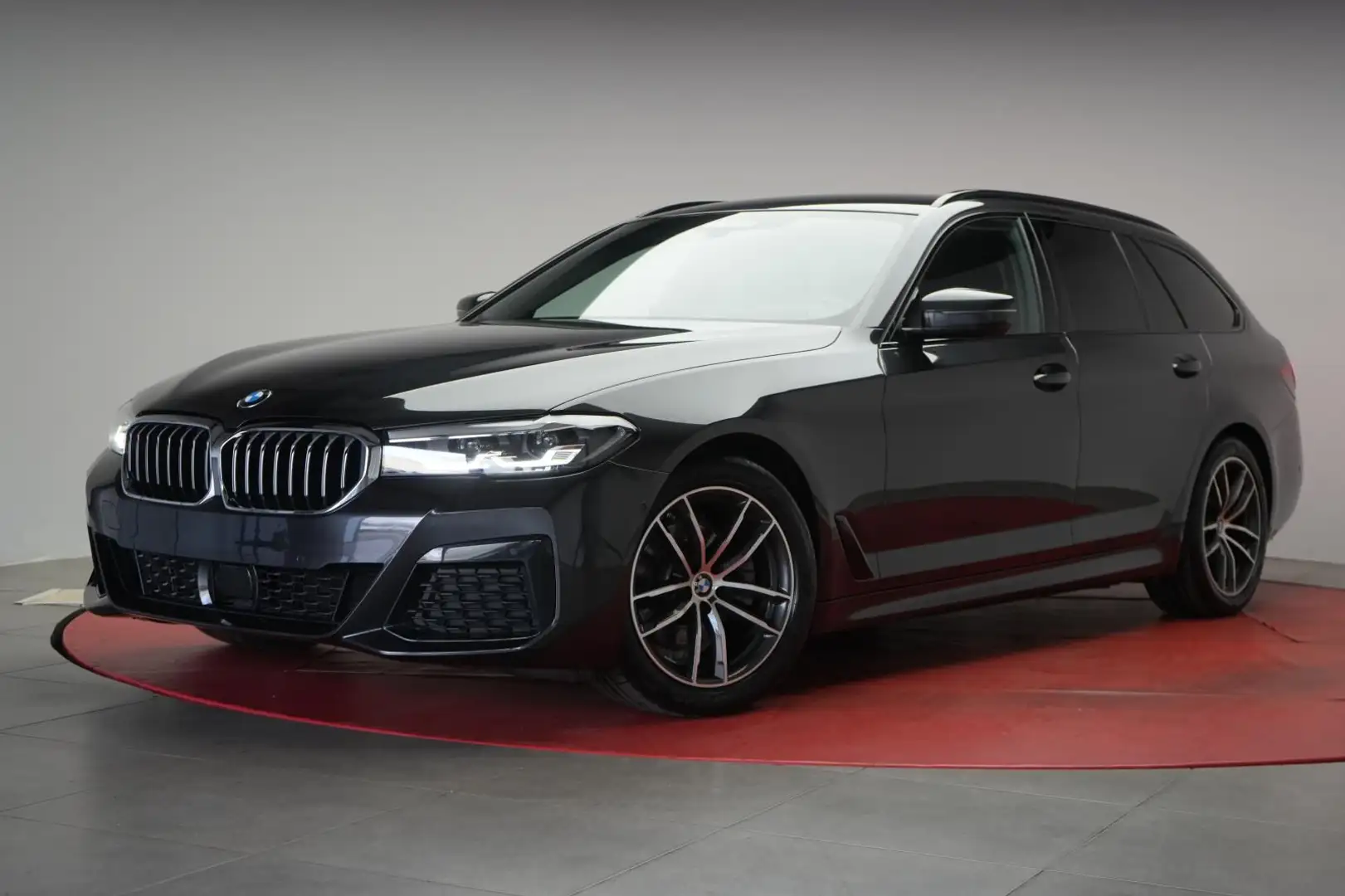 BMW 520 d Touring Navi/ACC/Kamera/Virtual/HUD/Side Szürke - 2