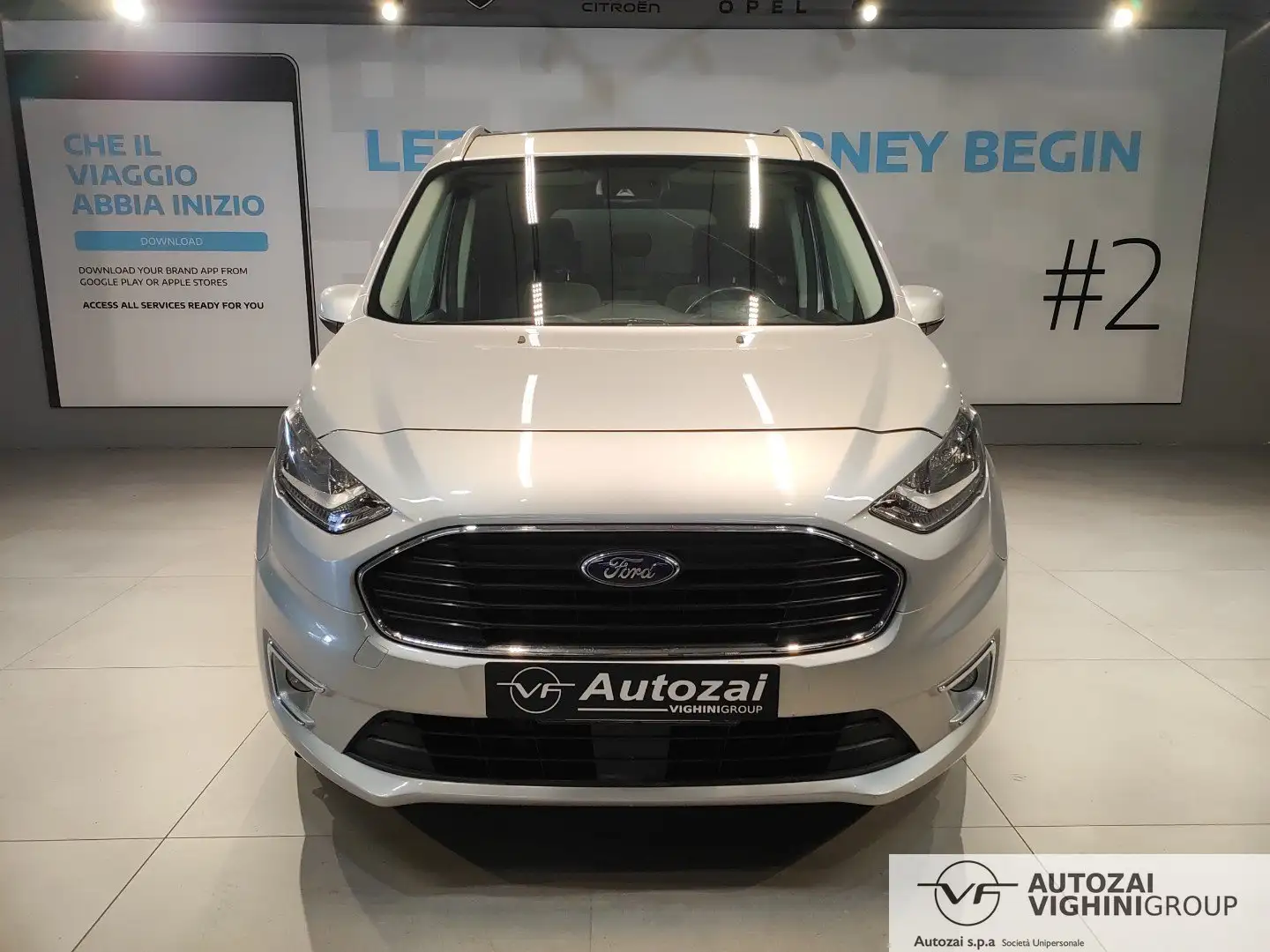 Ford Tourneo Connect Gran Tourneo Connect 1.5 TDCi 120 CV Titanium Grijs - 2