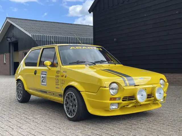 Fiat Ritmo 130 TC Abarth Road & Track met 160pk