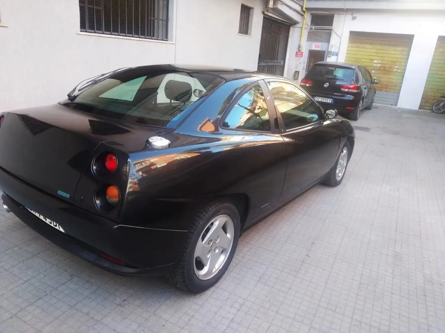 Fiat Coupe Coupe 2.0 i.e.16v Plus Чорний - 2