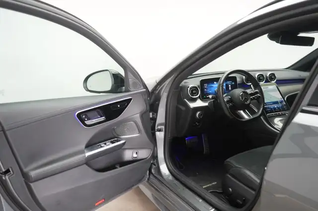 Mercedes-Benz 300 view 12