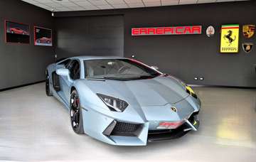 Coupe 6.5 LP 700-4 M.Y.2015-immatricolata estero 2017-PREZZO NETTO-POSSIBILITA' DI ACQUISTO CON TARGHE ESTERE-AD PERSONAM