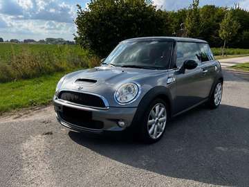 Mini 1.6i Cooper S