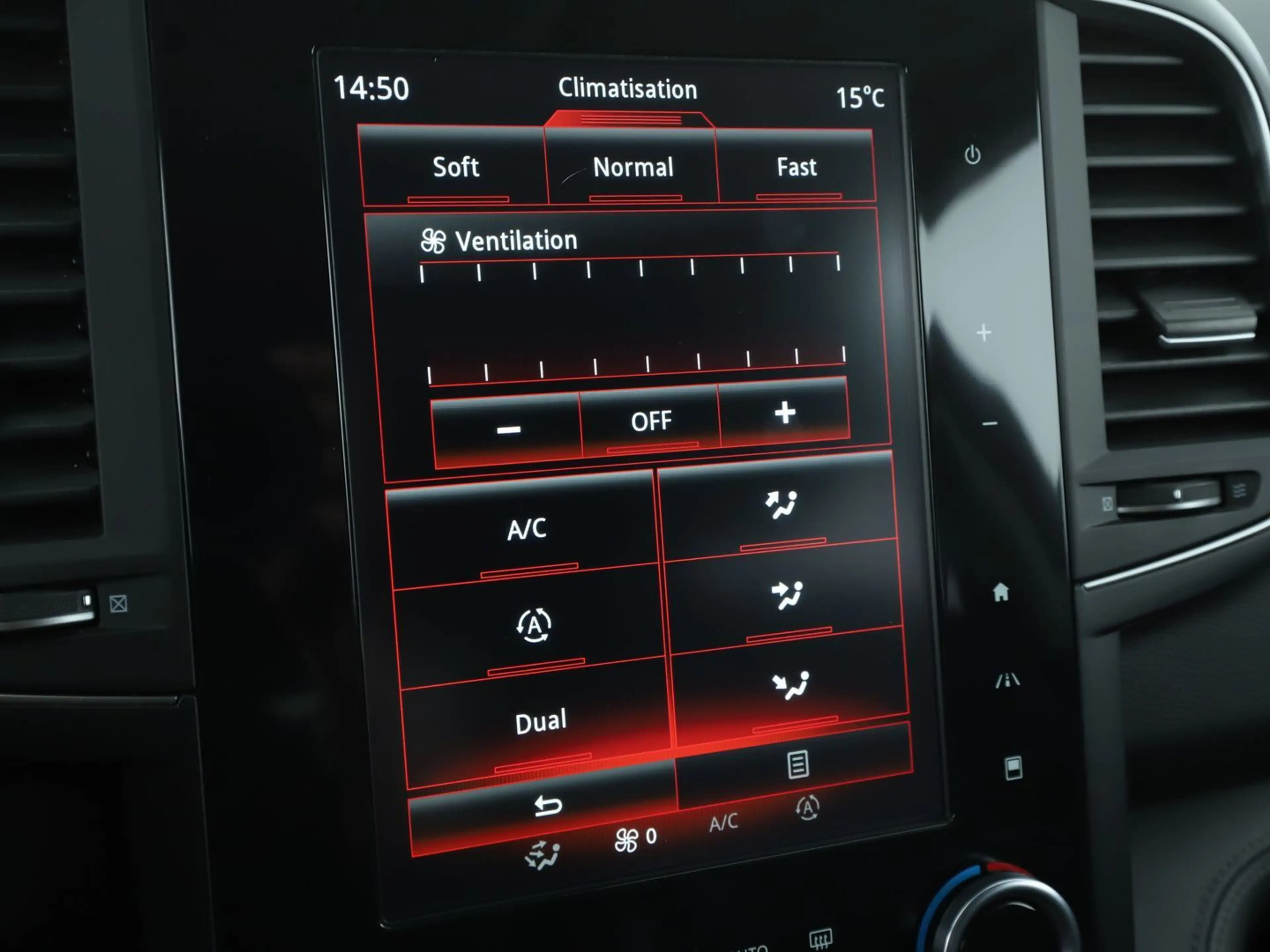 Renault Koleos 2.0 BLUE dCi Initiale Paris 4x4 — photo 13