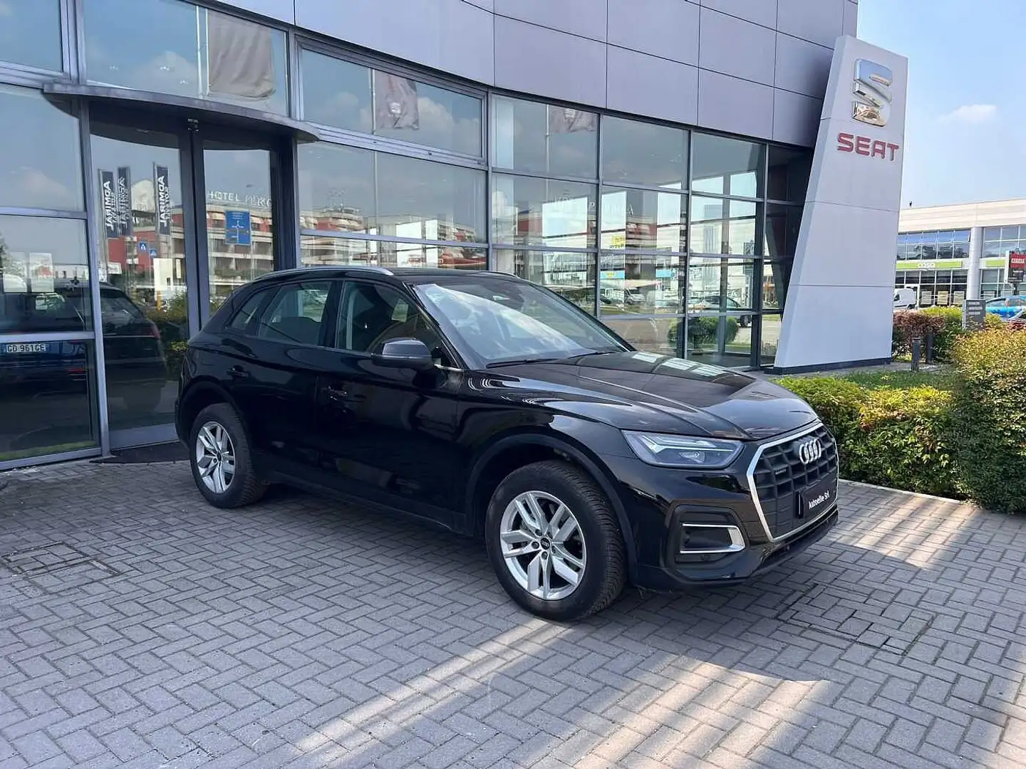 Audi Q5 2ª serie 40 TDI 204 CV quattro S tronic Nero - 2