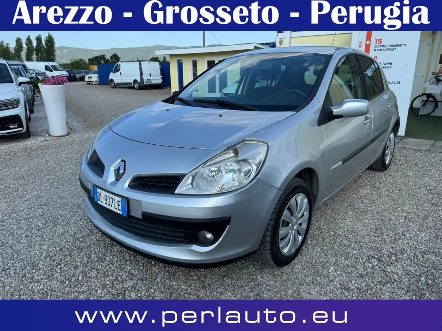 Renault Clio 1.5 dCi 70CV 5 porte Argento - 1