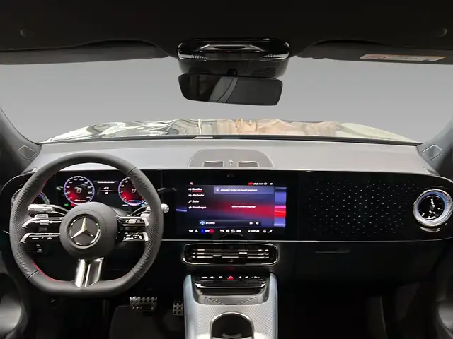 Mercedes-Benz GLB view 10