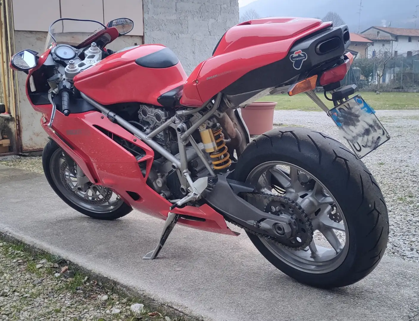 Ducati 749 Rouge - 2