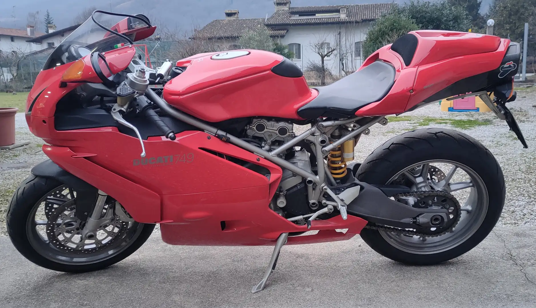 Ducati 749 Rouge - 1