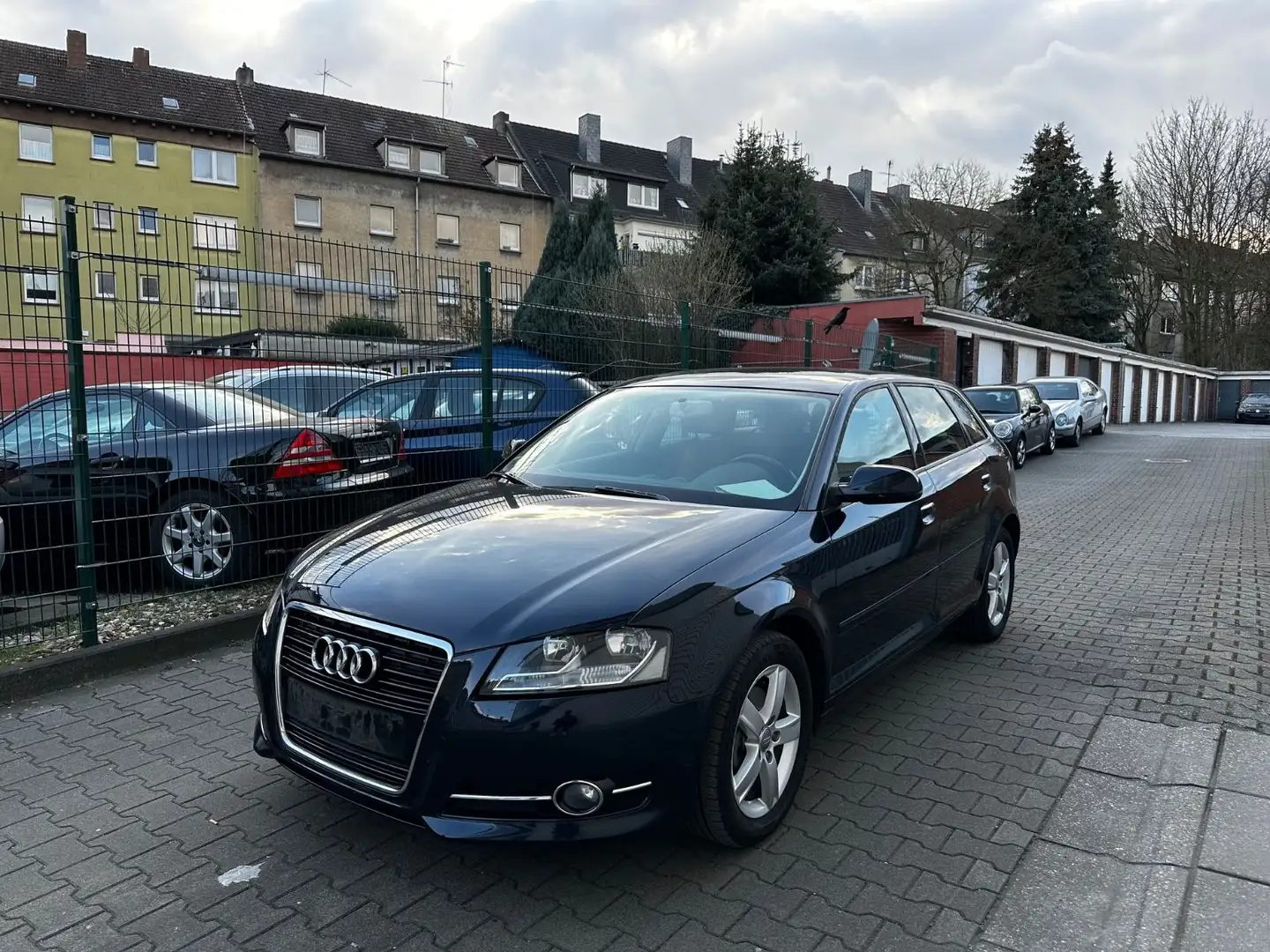 Audi A3 Sportback1.4TFSI Attraction TÜV NEU*CHECKHEFT Blau - 1