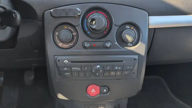 Renault Unknown Model view 13