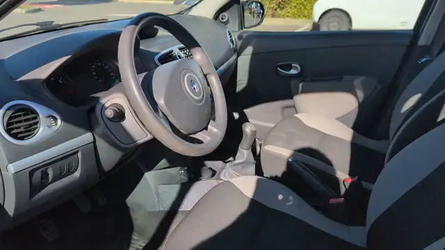 Renault Unknown Model view 8